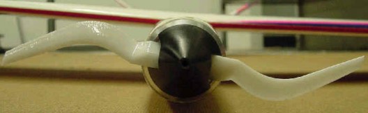 Zha research team's propeller has forward sweep to reduce drag, slow stall and increase thrust.  Propeller in this view would turn clockwise